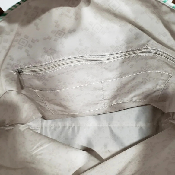 Jewel  by Thirty-One Large Green/White Tote Bag . - Picture 6 of 6